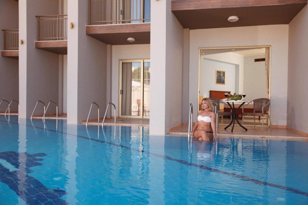 Agelia Beach Hotel Sfáka Zimmer foto
